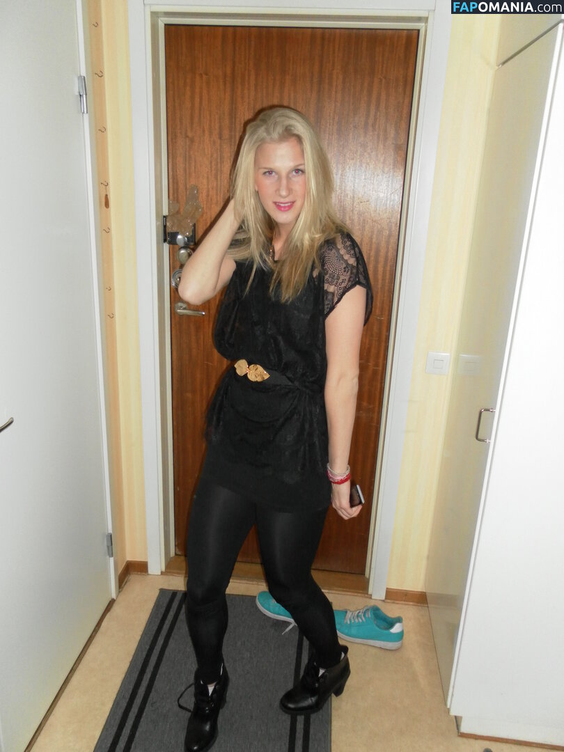 Sofia Jakobsson ヌード 流出写真 #204