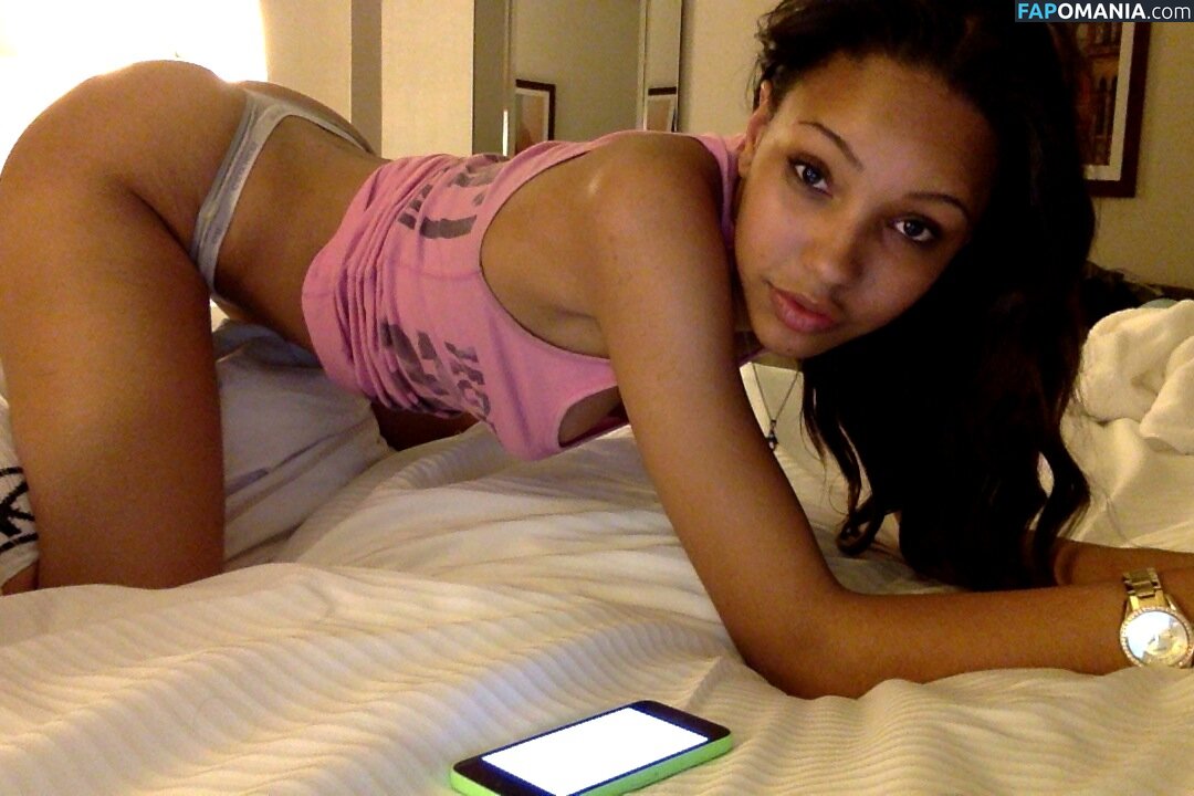 Staci Lyon ヌード 流出写真 #10