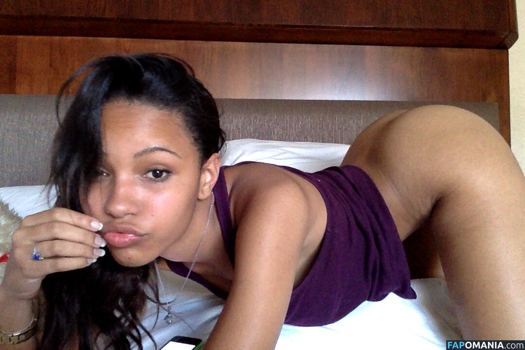 Staci Lyon ヌード 流出写真 #14