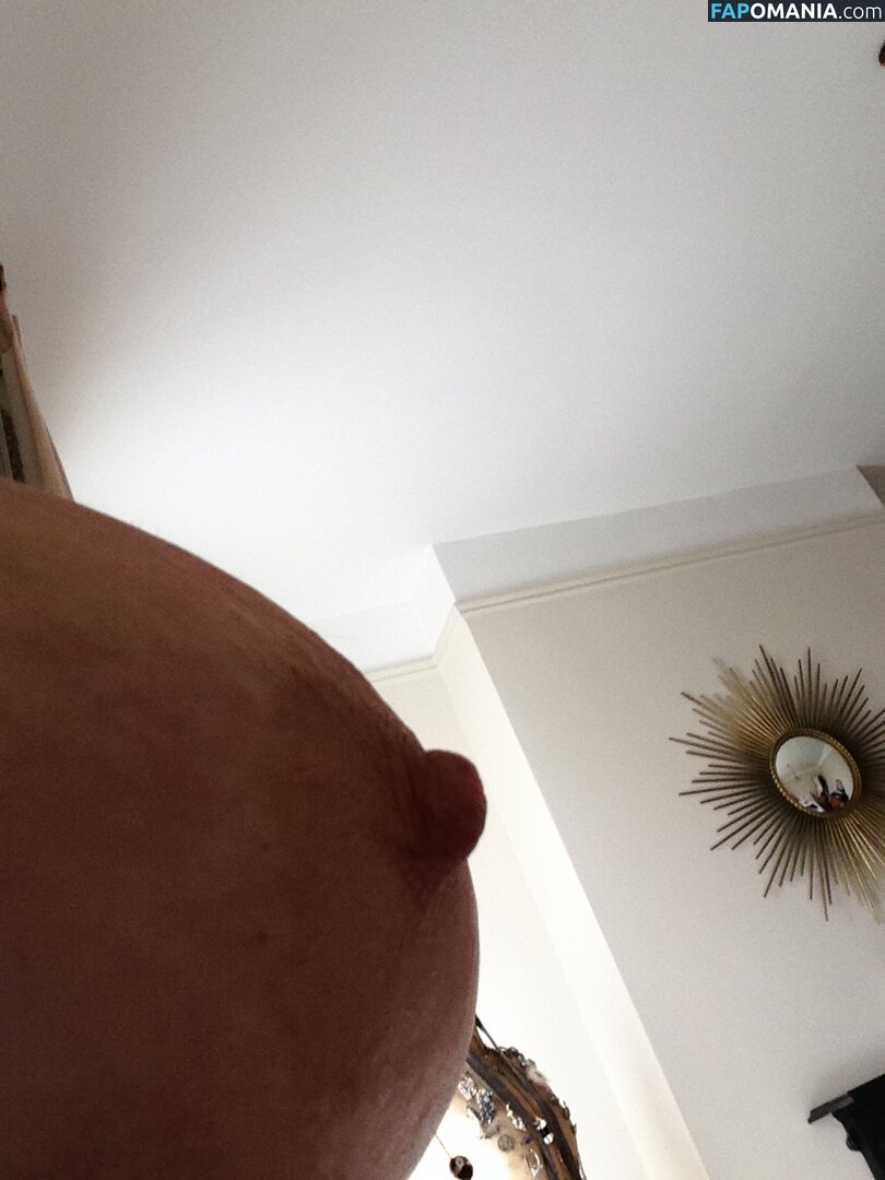 Sue Perkins ヌード 流出写真 #1