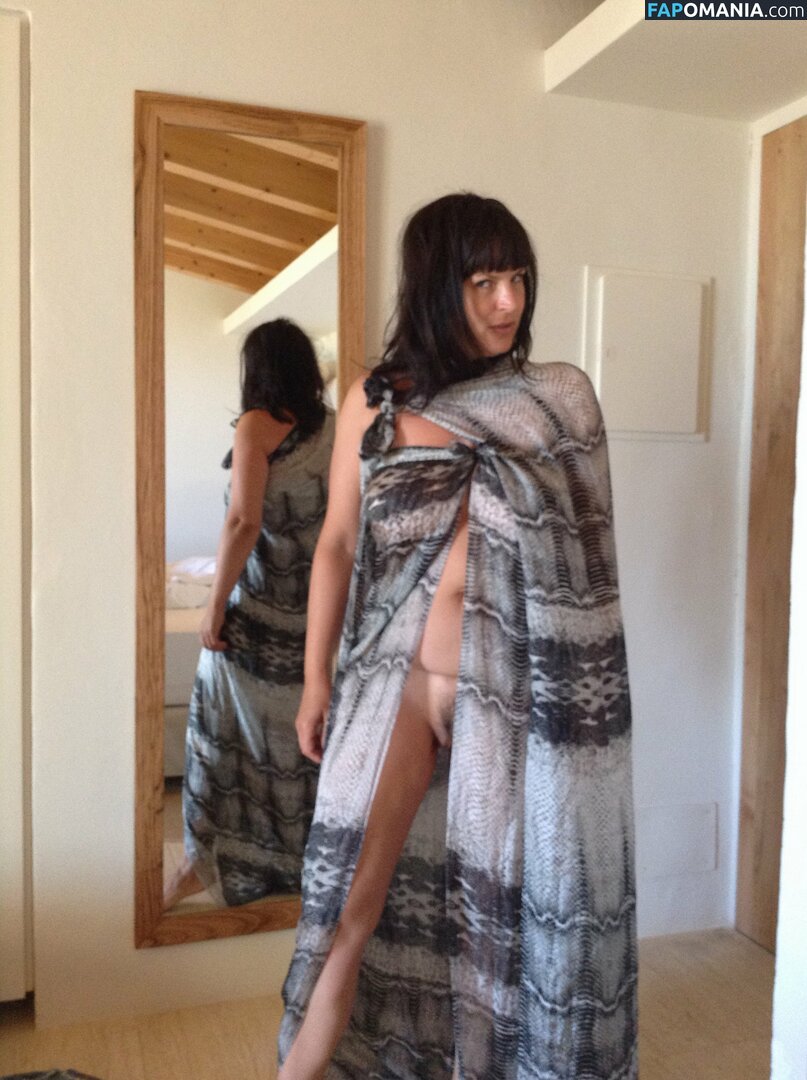 Sue Perkins ヌード 流出写真 #11