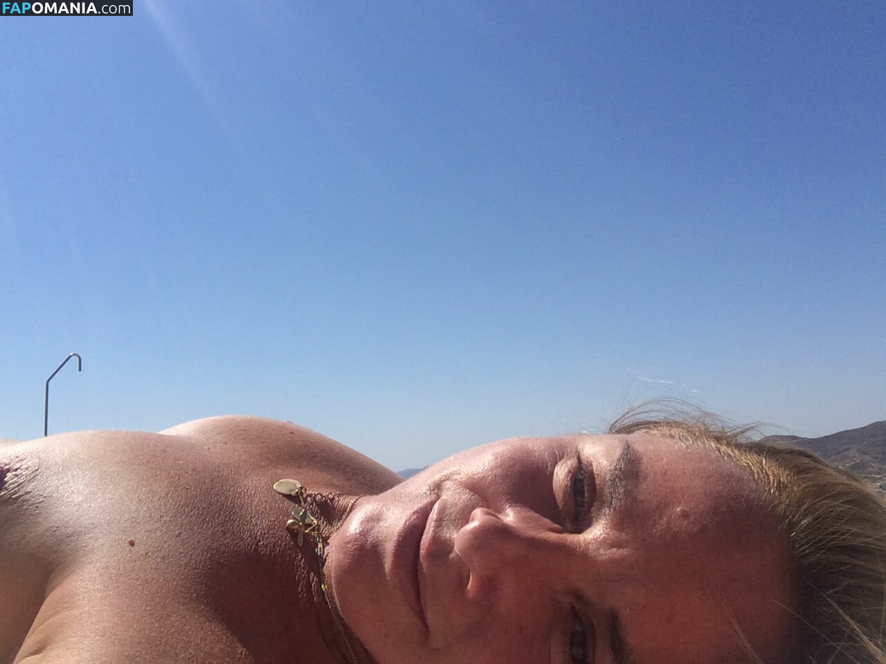 Tamzin Outhwaite ヌード 流出写真 #5