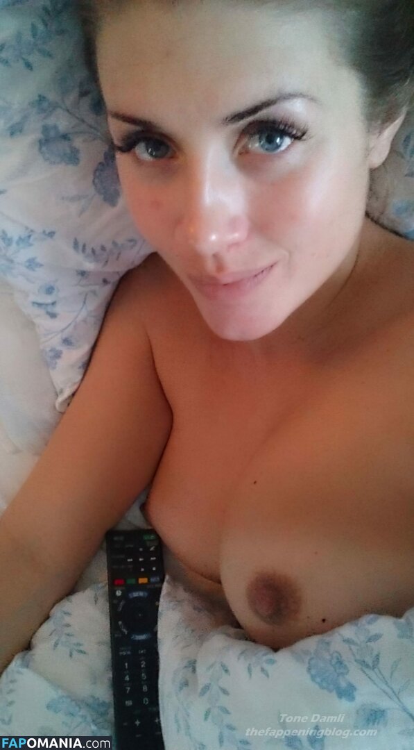 Tone Damli ヌード 流出写真 #25