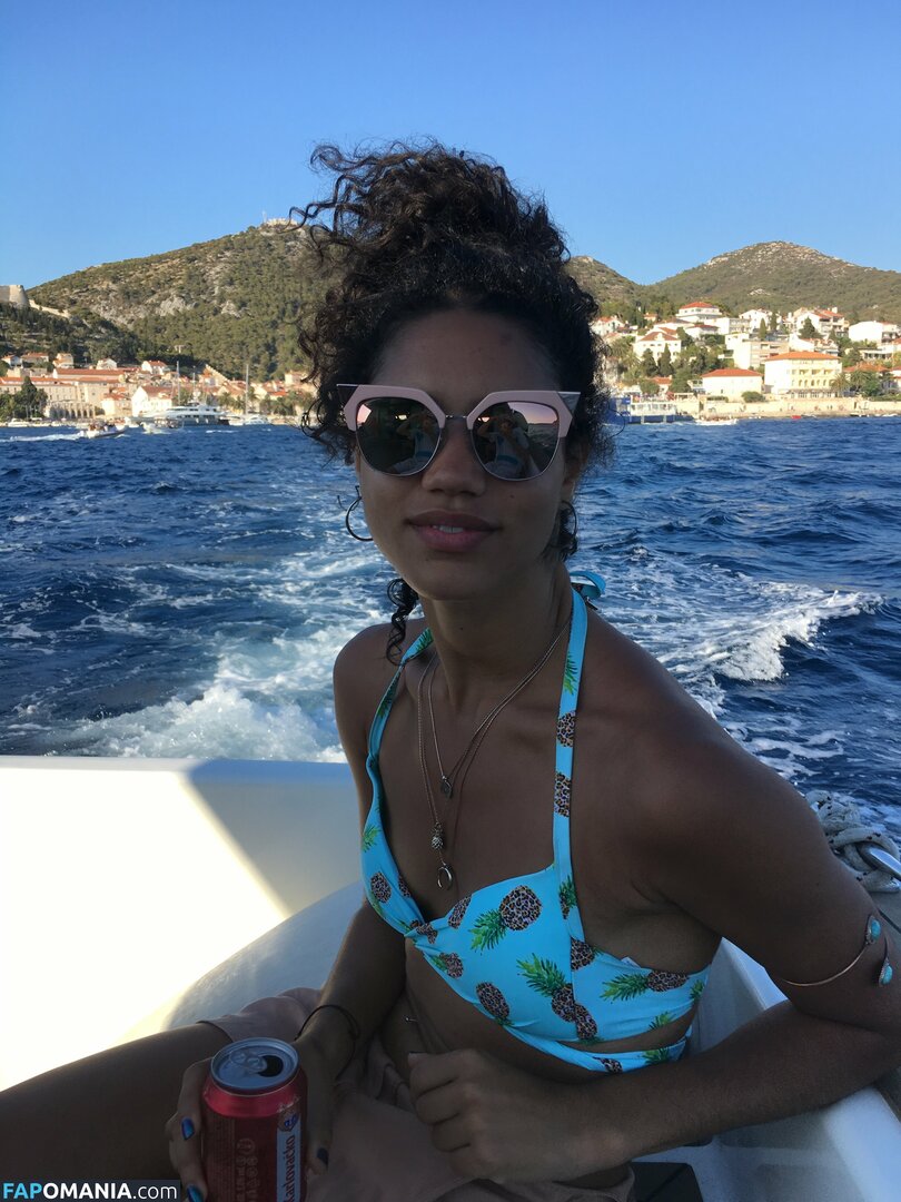 Vick Hope ヌード 流出写真 #195