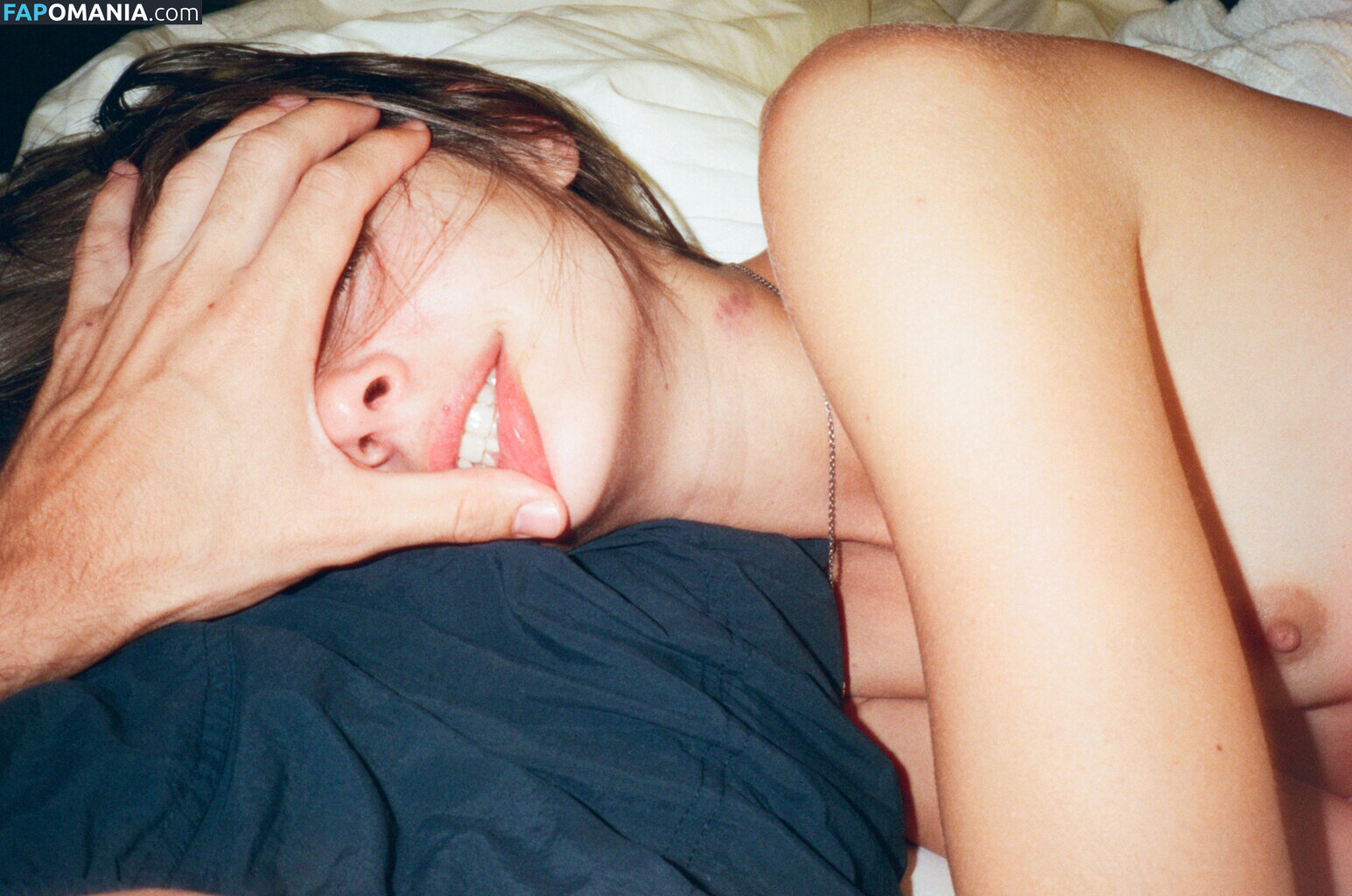Willa Holland ヌード 流出写真 #24