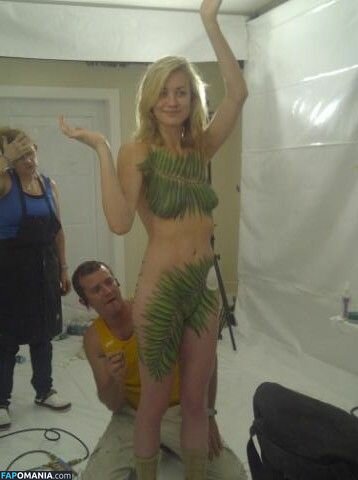 Yvonne Strahovski ヌード 流出写真 #25