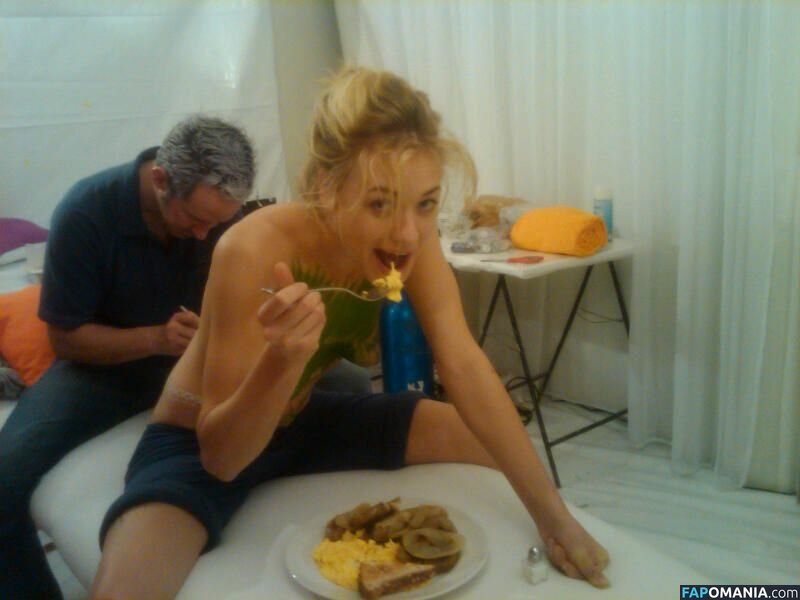 Yvonne Strahovski ヌード 流出写真 #54