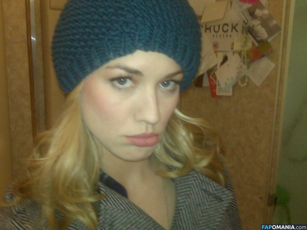 Yvonne Strahovski ヌード 流出写真 #58