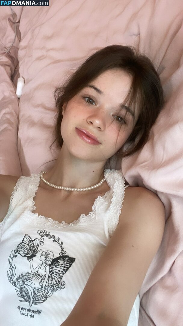  / A_Bit_Rebecca / A_Little_Rebecca ヌード OnlyFans  流出写真 #4