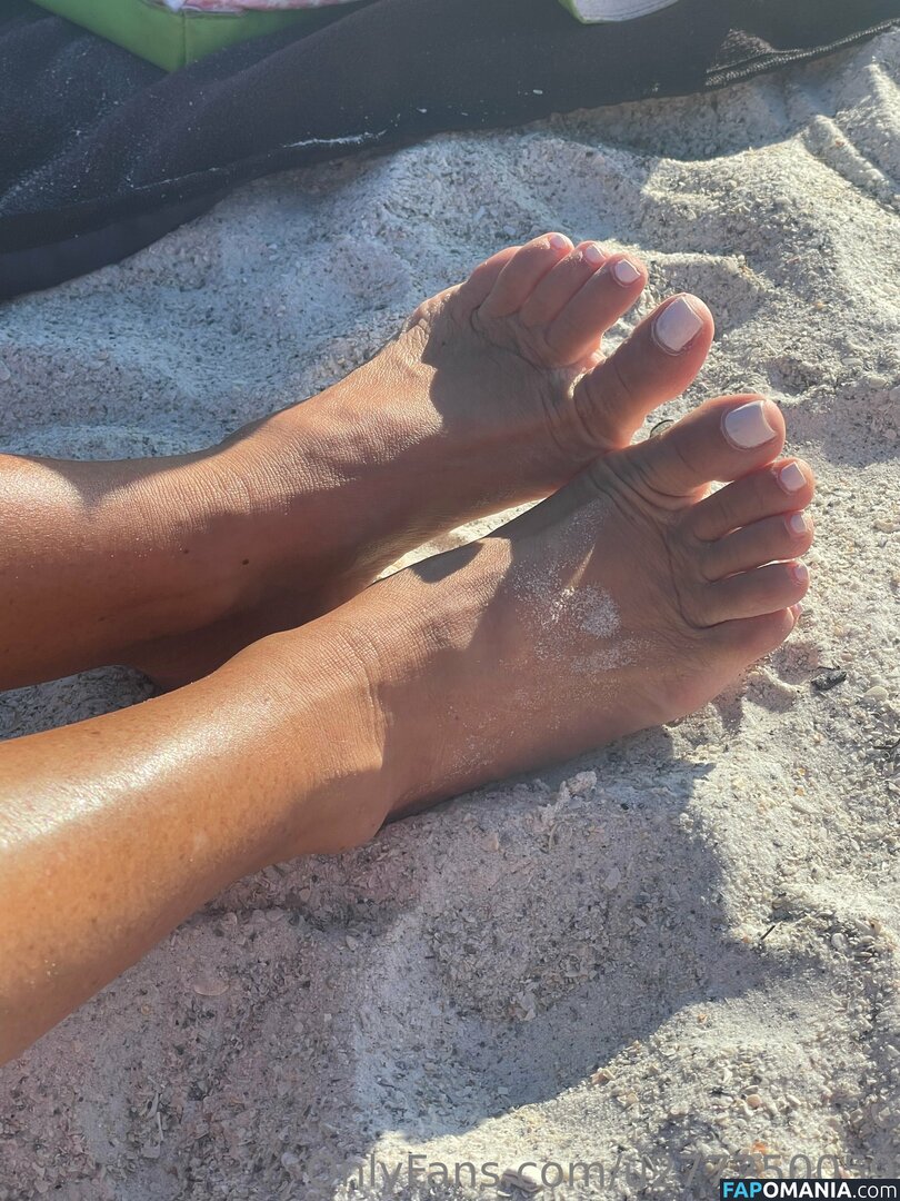abbyrosesexyfeet ヌード OnlyFans  流出写真 #4