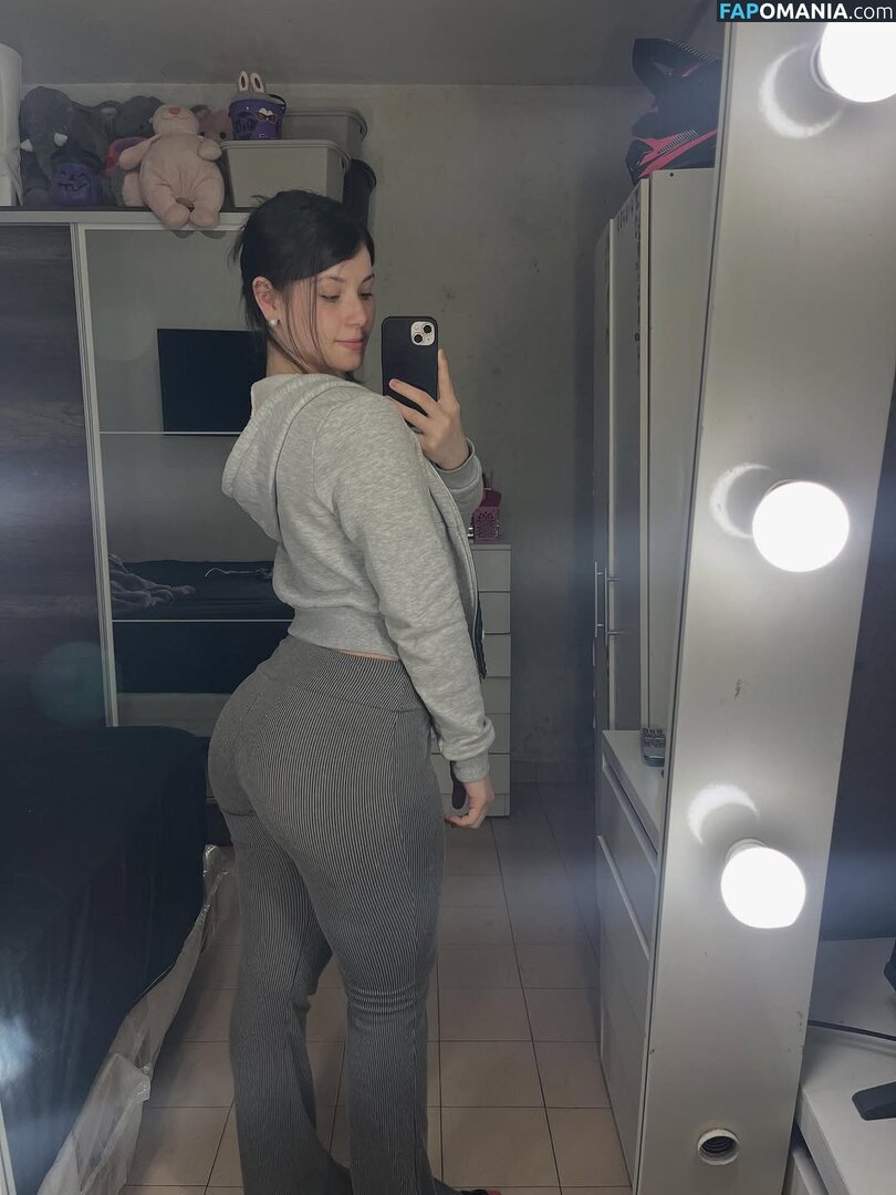 Abril Milagros / Abru / Abruuu / abrilmilagros2626 🇦🇷 / abruu0_0 / milagrossabriil ヌード OnlyFans  流出写真 #5