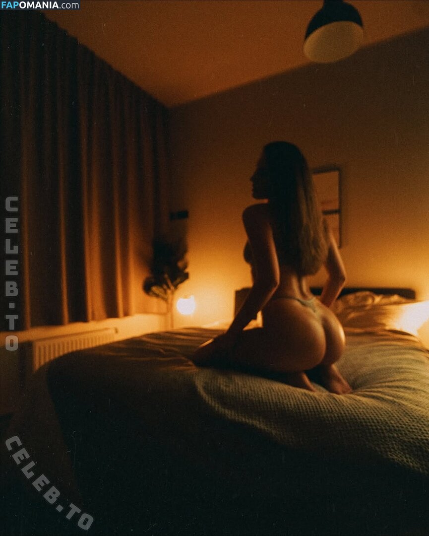 Aimée Pienschke / aimee_pienschke ヌード OnlyFans  流出写真 #1
