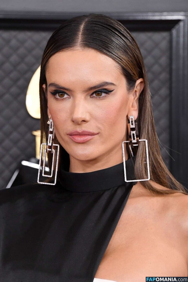 Alessandra / Alessandra Ambrosio / aleambrosio / alelovesanja / alessandraambrosio / https: ヌード OnlyFans  流出写真 #1592