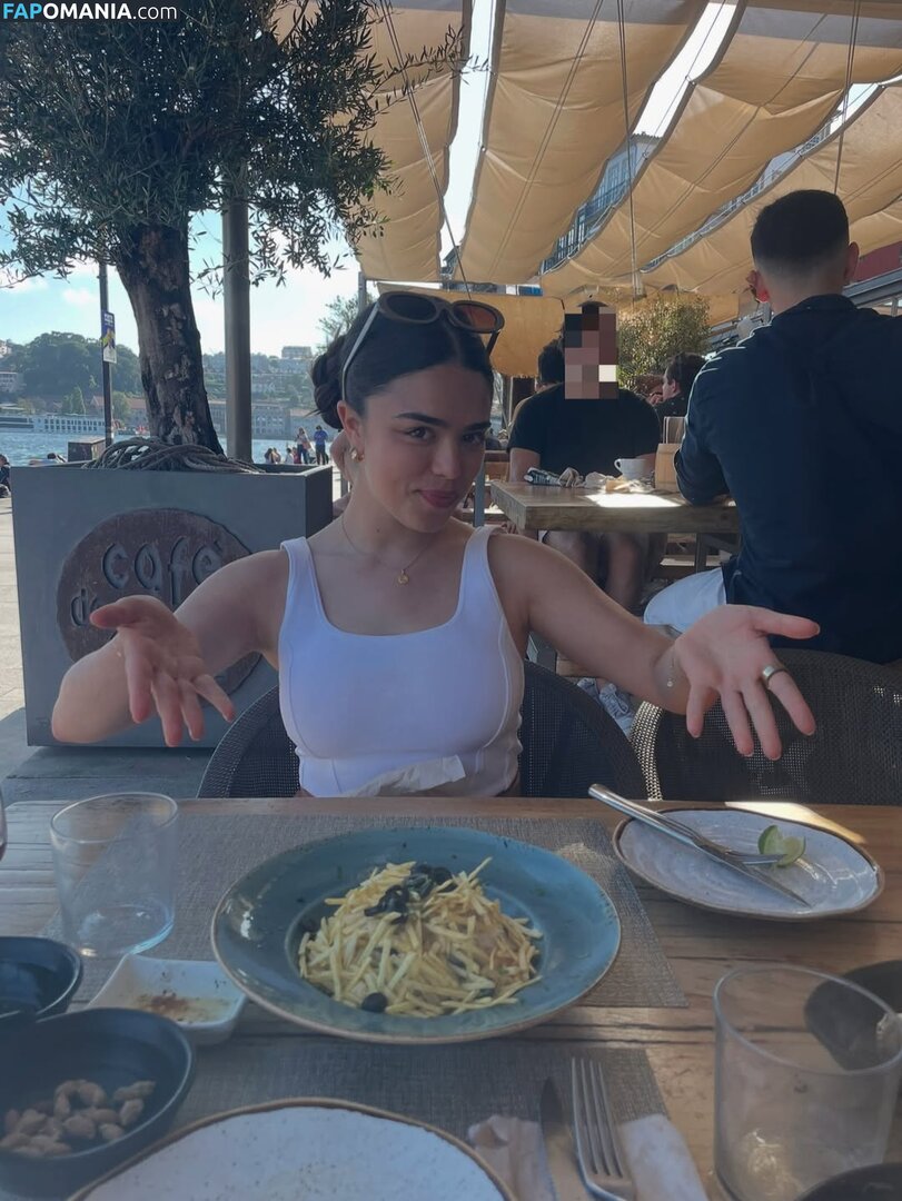 Alexandra Chaves / alexandrachaves ヌード OnlyFans  流出写真 #1