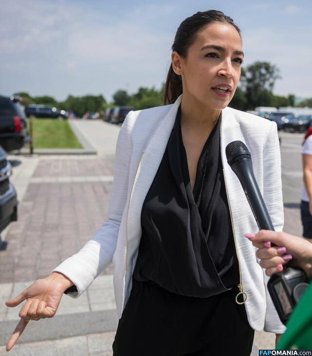 AOC / Alexandria Ocasio-Cortez ヌード OnlyFans  流出写真 #47