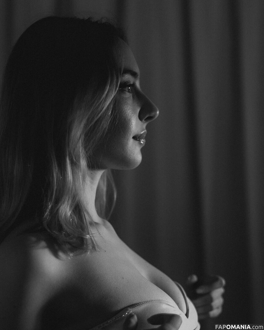 Alissa Strekozova / alissaofficial_ ヌード OnlyFans  流出写真 #5