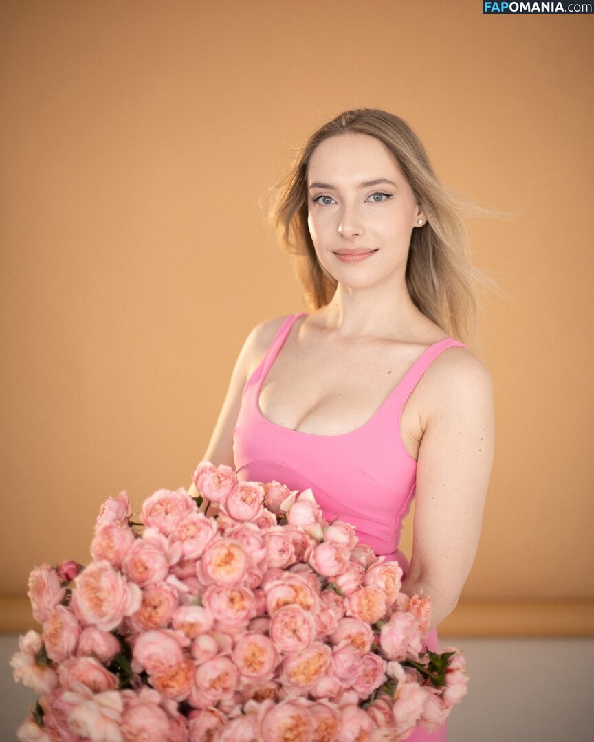 Alissa Strekozova / alissaofficial_ ヌード OnlyFans  流出写真 #8