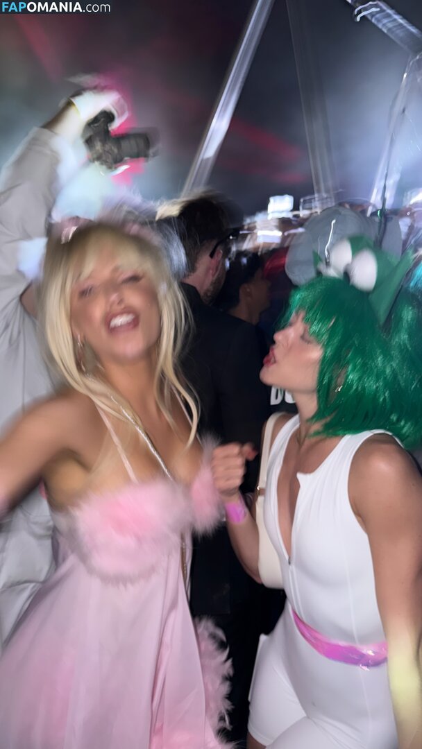 Alissa Violet / Alissaviolet / Alissavoilet ヌード OnlyFans  流出写真 #424