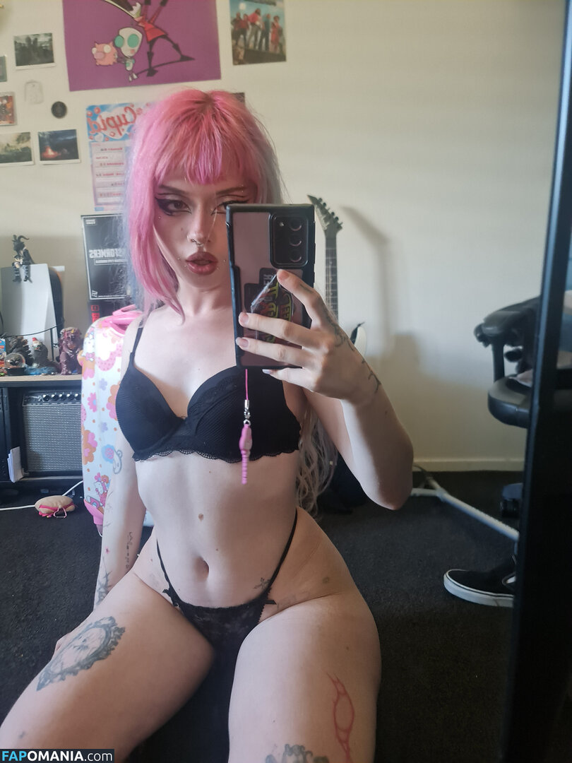 +:｡.ruby ʚ ♡ ɞ ⋆ ✧.｡ / allmyheartbear / myarykerx / usakumyawhore / usakyumawhore ヌード OnlyFans  流出写真 #36