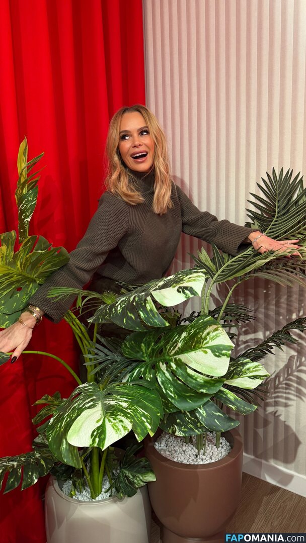 Amanda Holden / noholdenback ヌード OnlyFans  流出写真 #1899