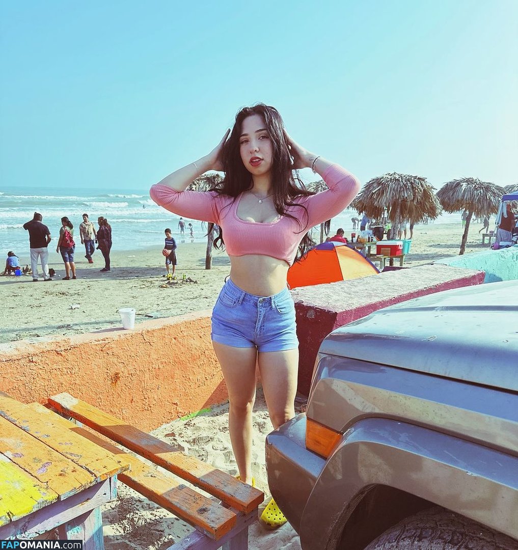 Amateur Latina Lazlye / lazlye ヌード OnlyFans  流出写真 #11