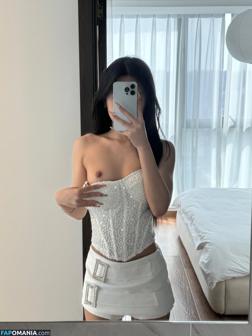 ami.tootsi / ittycooz ヌード OnlyFans  流出写真 #13