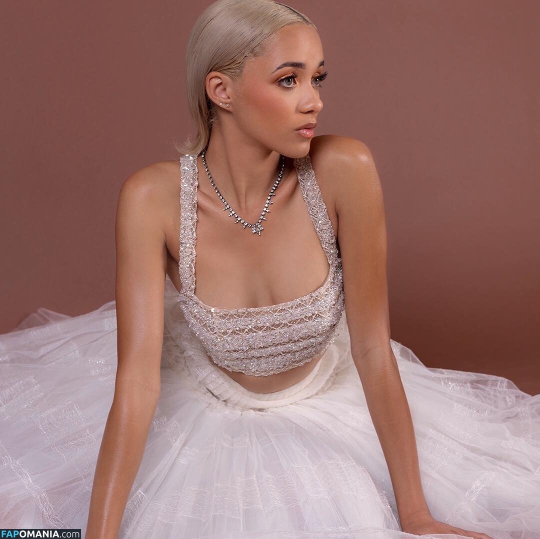 Amirah J ヌード OnlyFans  流出写真 #2