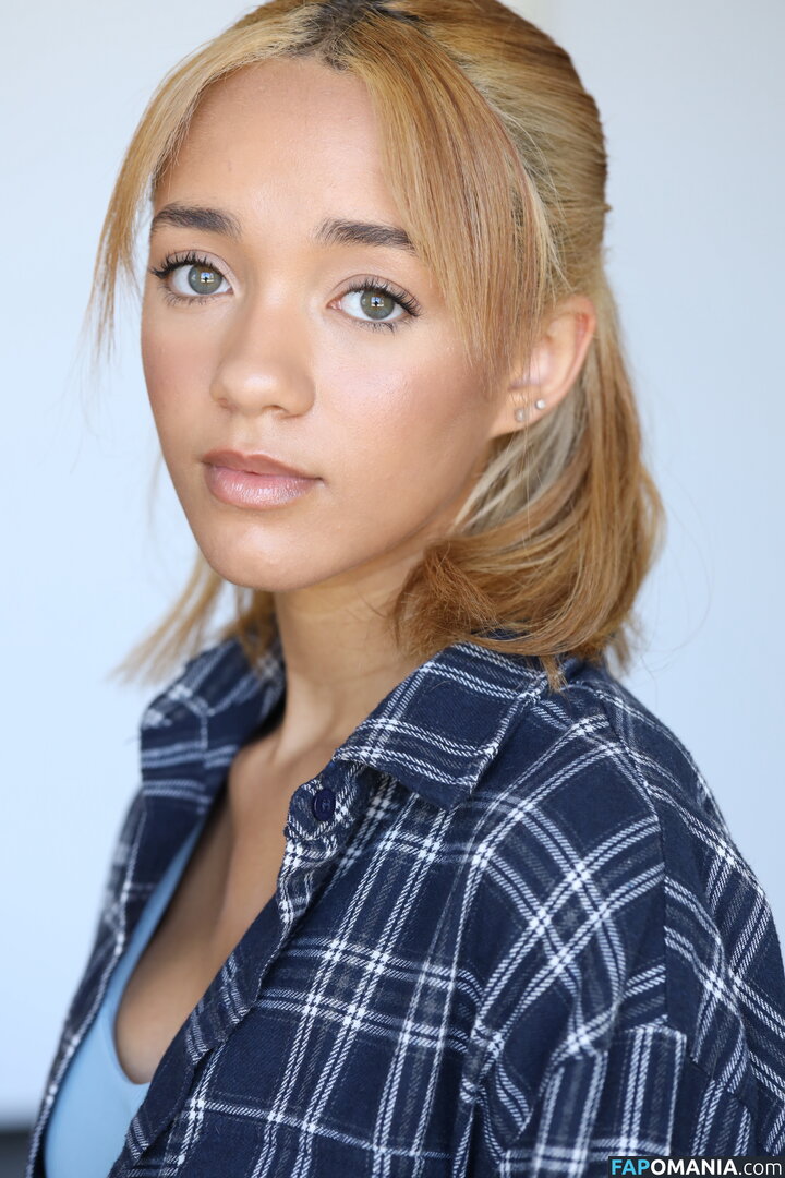 Amirah J ヌード OnlyFans  流出写真 #5