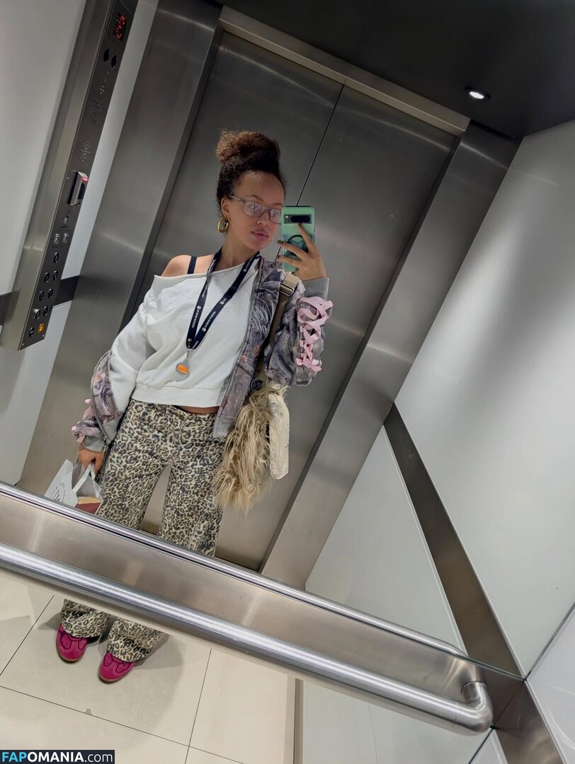 AmyMoretsele ヌード OnlyFans  流出写真 #4