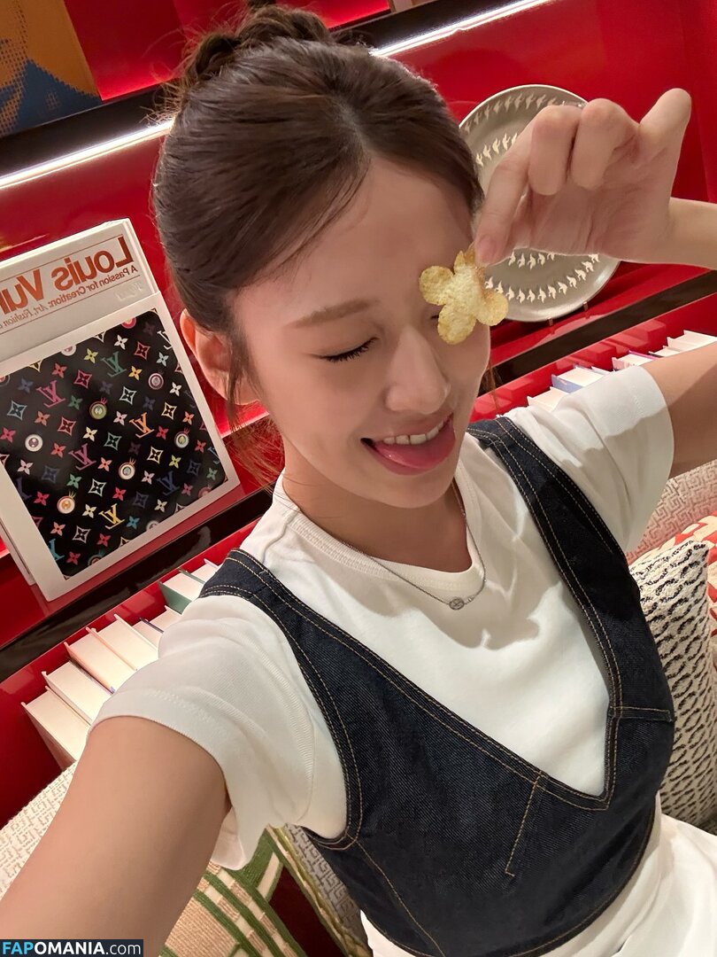 An IVE / An Yujin 안유진 | / _yujin_an ヌード OnlyFans  流出写真 #5