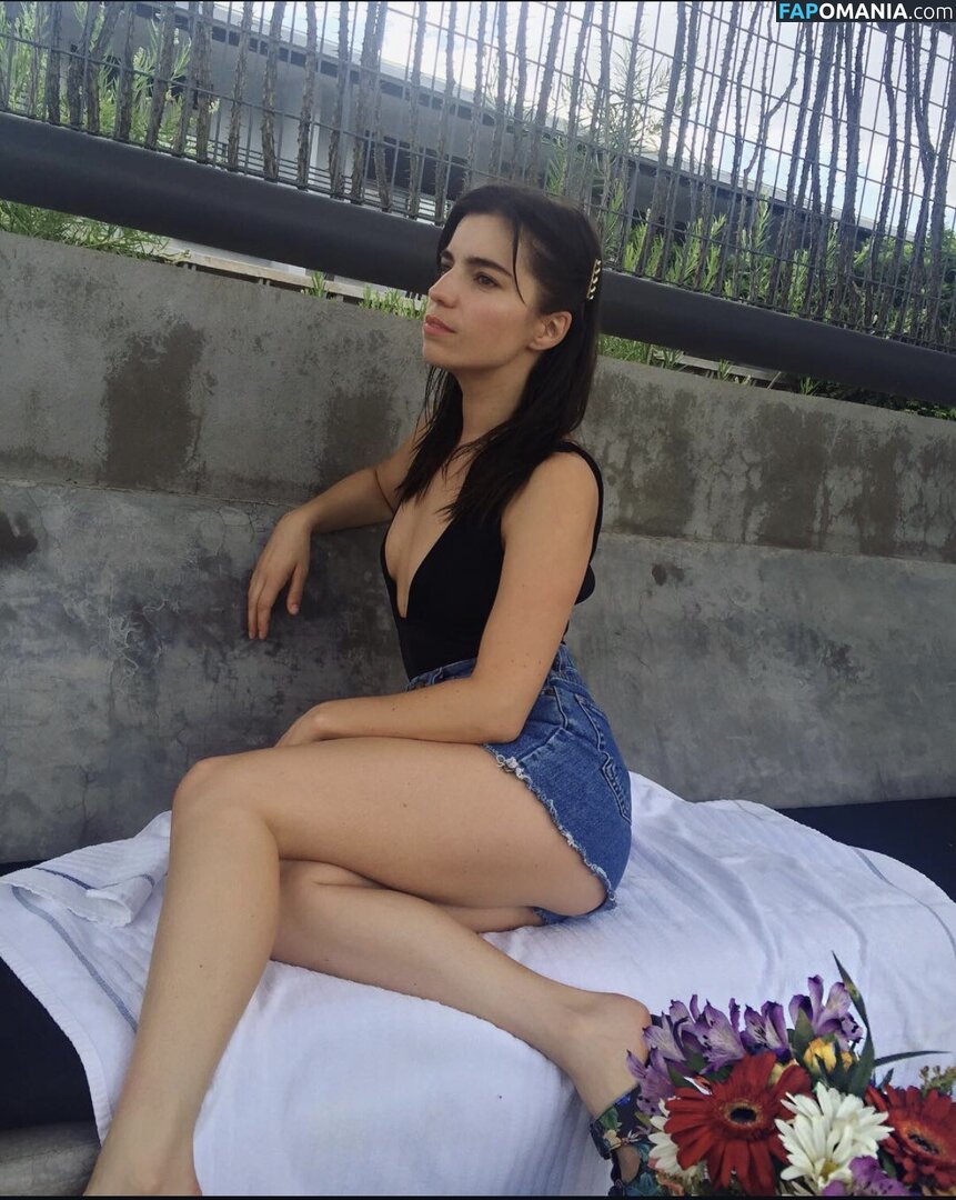 Angela Trimbur / angelatrimbur / angelatrimburdance ヌード OnlyFans  流出写真 #6