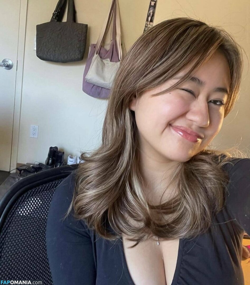 Angie Nguyen ヌード OnlyFans  流出写真 #3