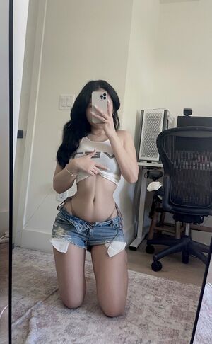 ashleynamz
