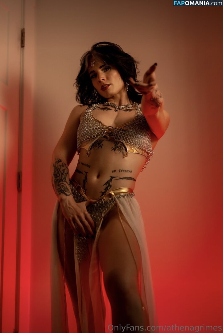 Athena Grimes / athena.cos / pinkemilki ヌード OnlyFans  流出写真 #1