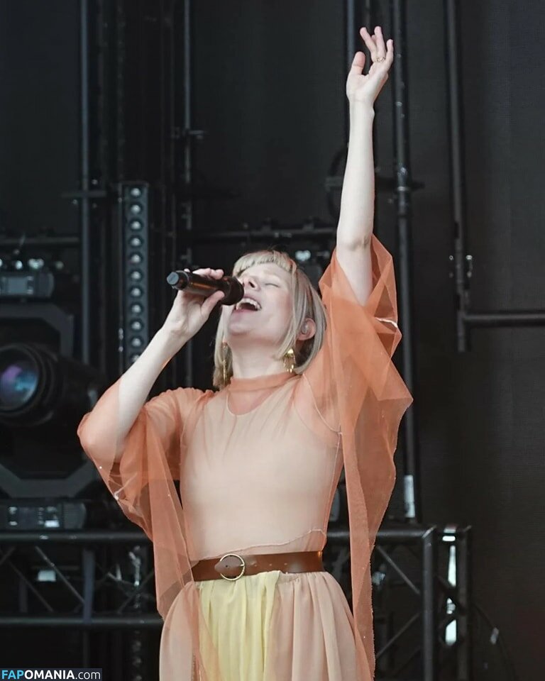 Aurora Aksnes / auroramusic / singer ヌード OnlyFans  流出写真 #2