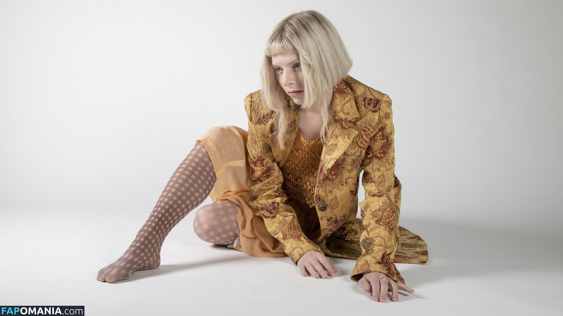 Aurora Aksnes / auroramusic / singer ヌード OnlyFans  流出写真 #237