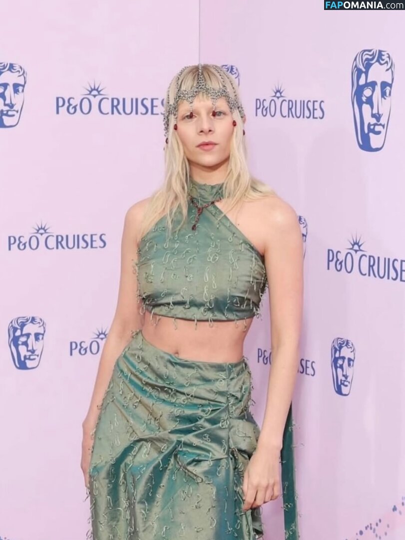Aurora Aksnes / auroramusic / singer ヌード OnlyFans  流出写真 #264