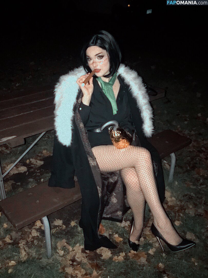 auroraiskira / kingauratv ヌード OnlyFans  流出写真 #1