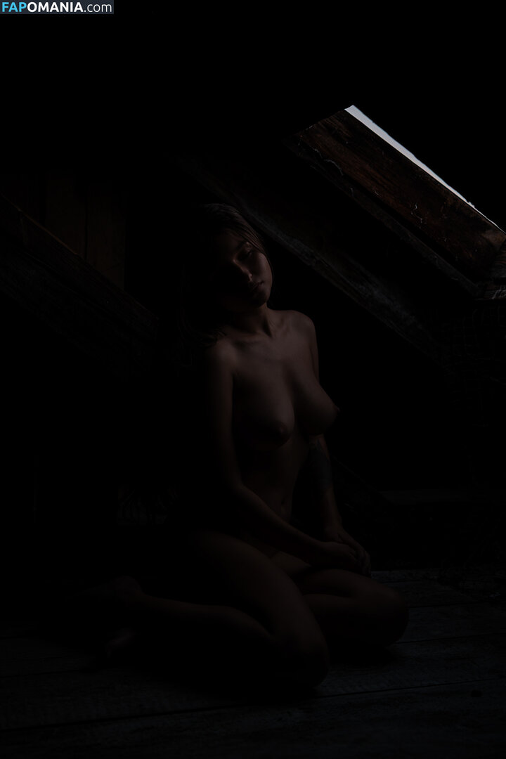 Avrelia Amaris / avreliee ヌード OnlyFans  流出写真 #18