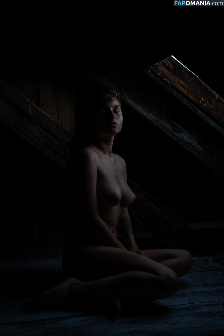 Avrelia Amaris / avreliee ヌード OnlyFans  流出写真 #34