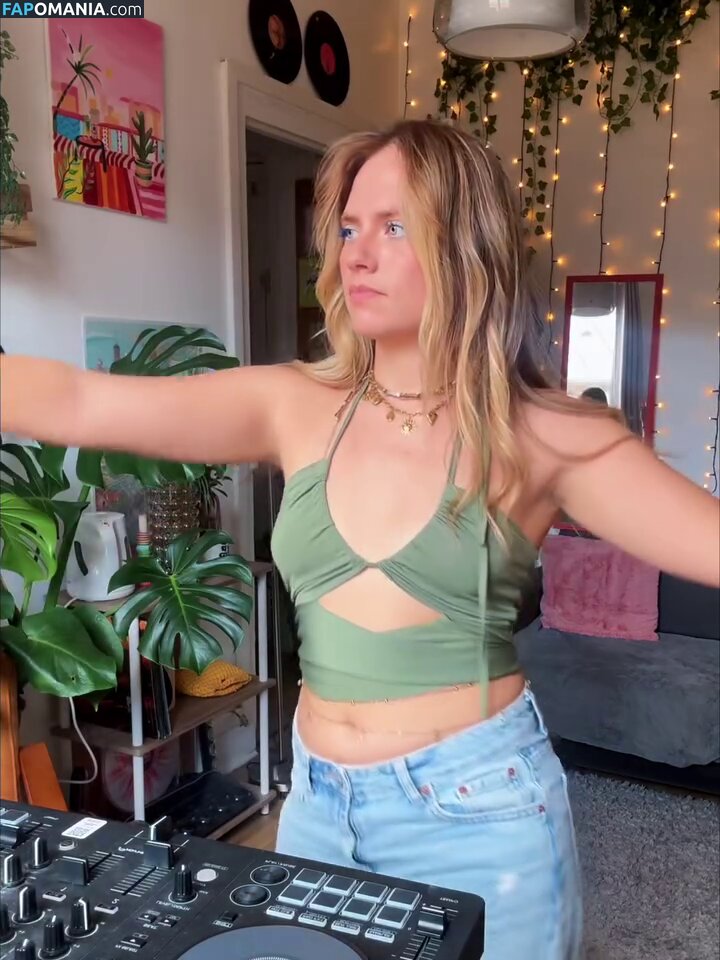 Axelle Maga / axelle.maga ヌード OnlyFans  流出写真 #1