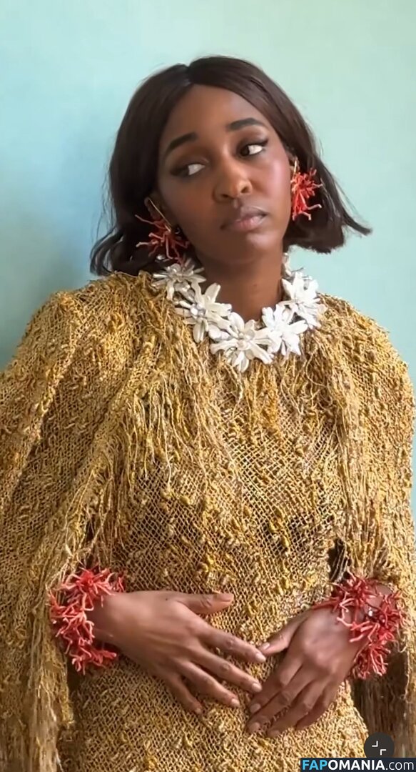 Ayo Edebiri / ayoedebiri ヌード OnlyFans  流出写真 #15