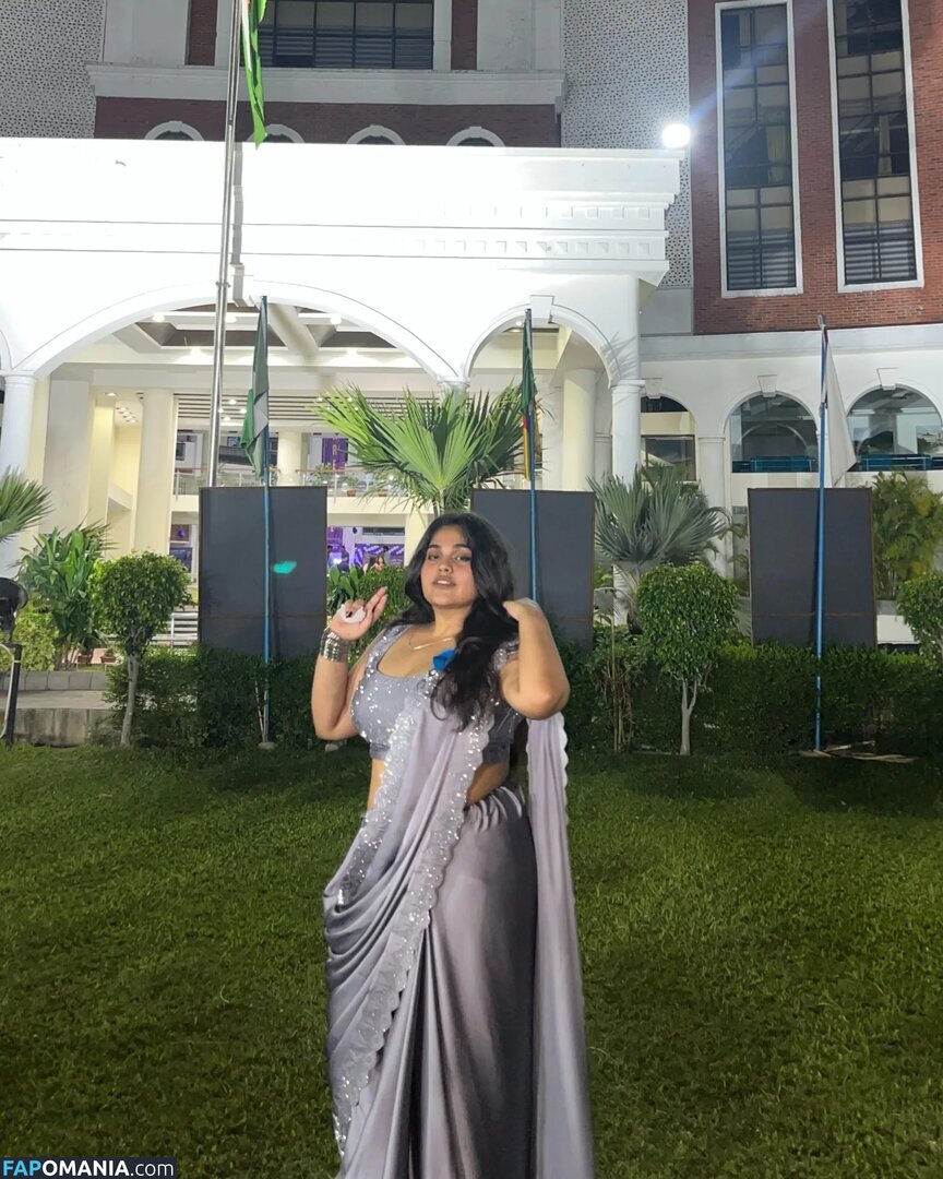 ayushi bhardwaj / ayushi_bhardwajj ヌード OnlyFans  流出写真 #12