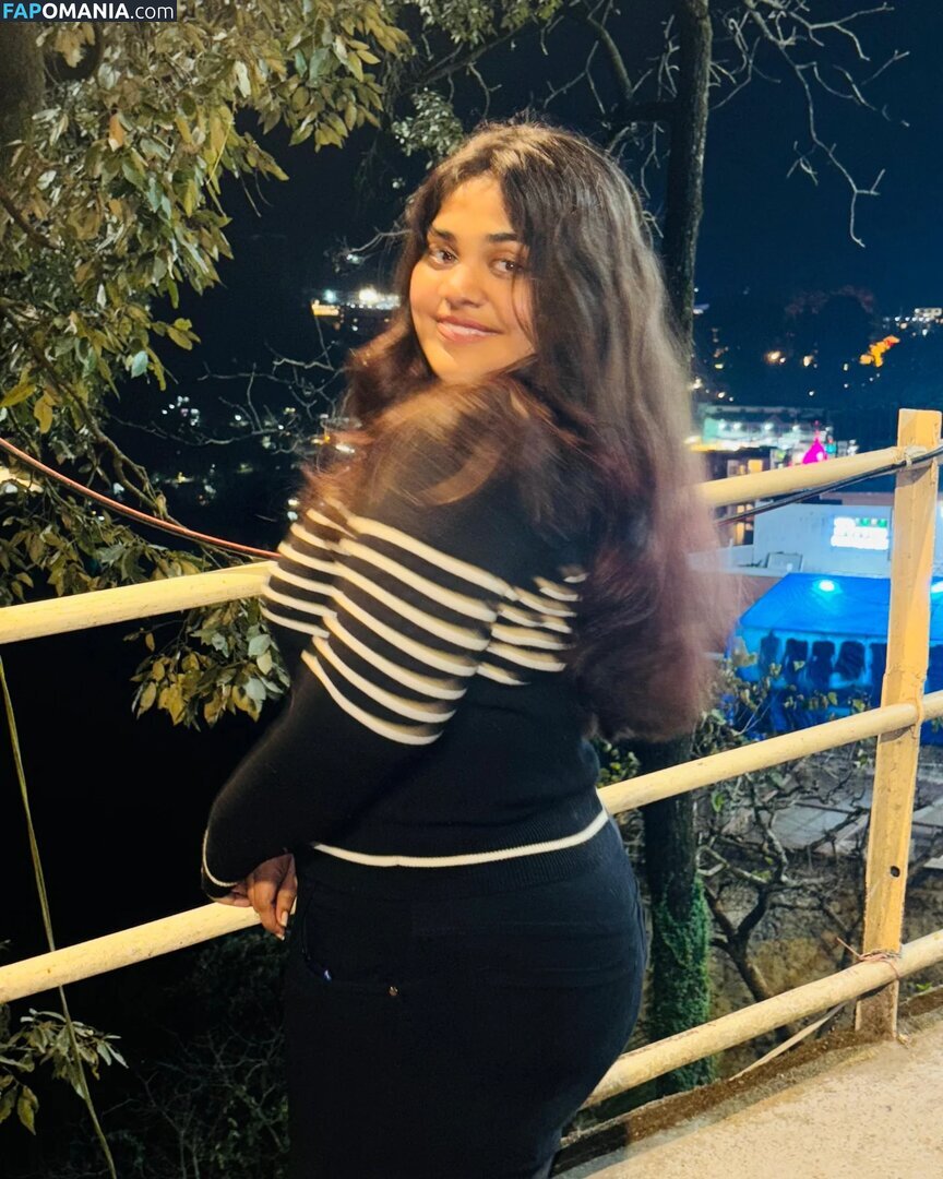 ayushi bhardwaj / ayushi_bhardwajj ヌード OnlyFans  流出写真 #15