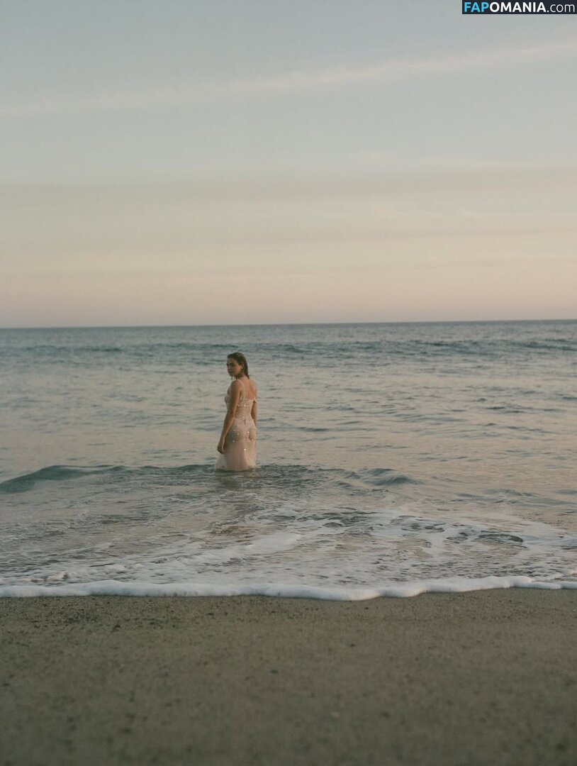 Bailee Madison / baileemadison / bailey_madis0n ヌード OnlyFans  流出写真 #1