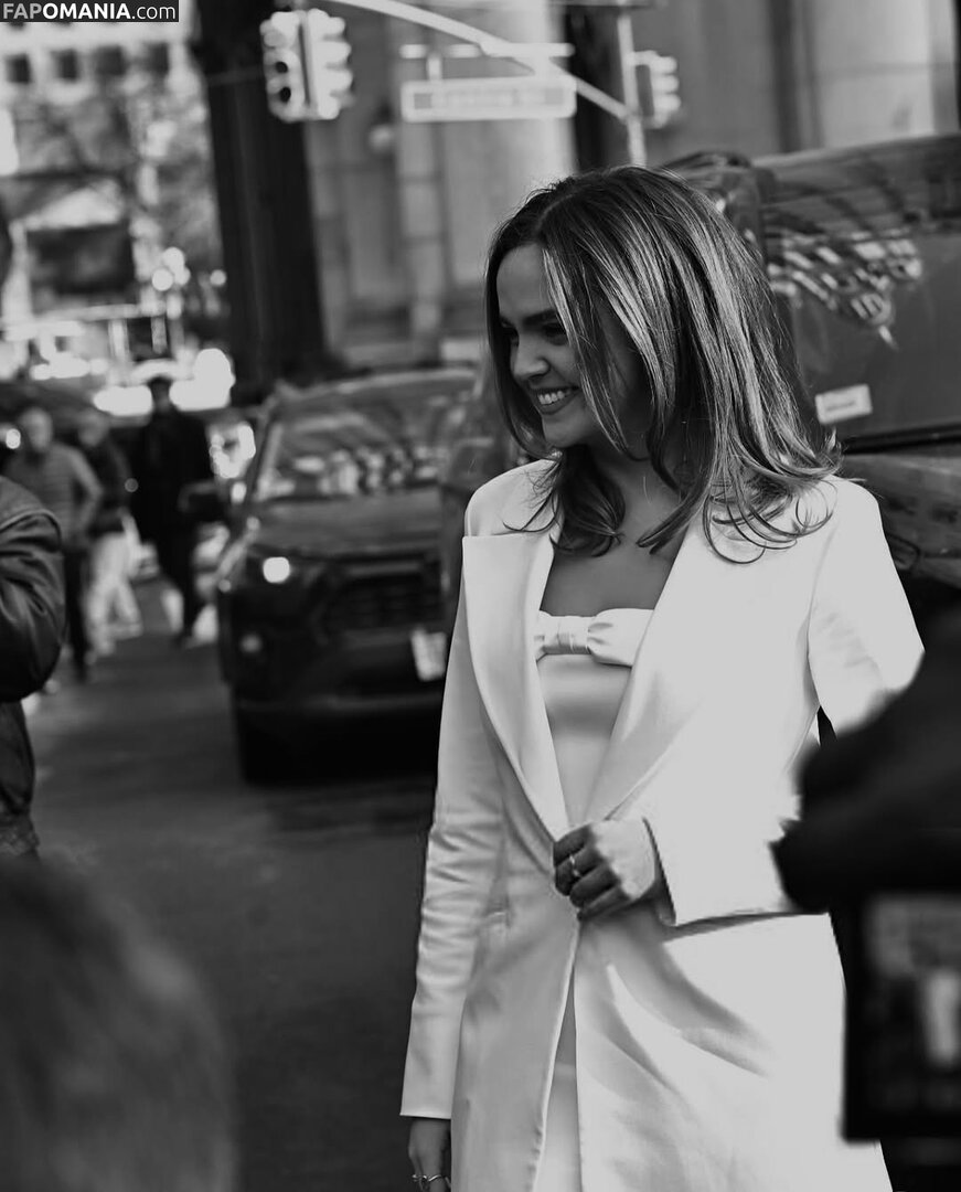 Bailee Madison / baileemadison / bailey_madis0n ヌード OnlyFans  流出写真 #15