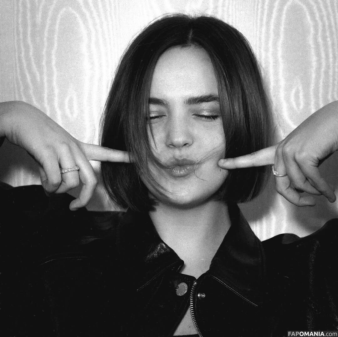 Bailee Madison / baileemadison / bailey_madis0n ヌード OnlyFans  流出写真 #30