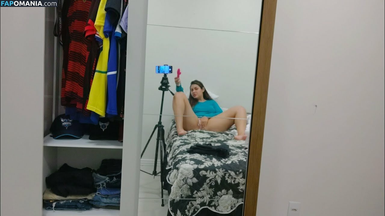 Bella Menezes / isamnzs / isinha meneses / isinhamnzs / prontomostreii ヌード OnlyFans  流出写真 #33