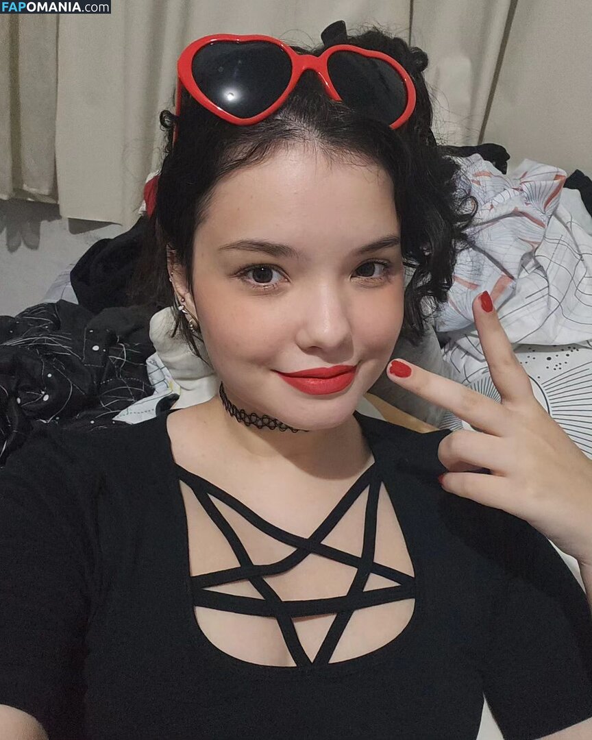 bellaplays / bellaplaysofficial ヌード OnlyFans  流出写真 #1