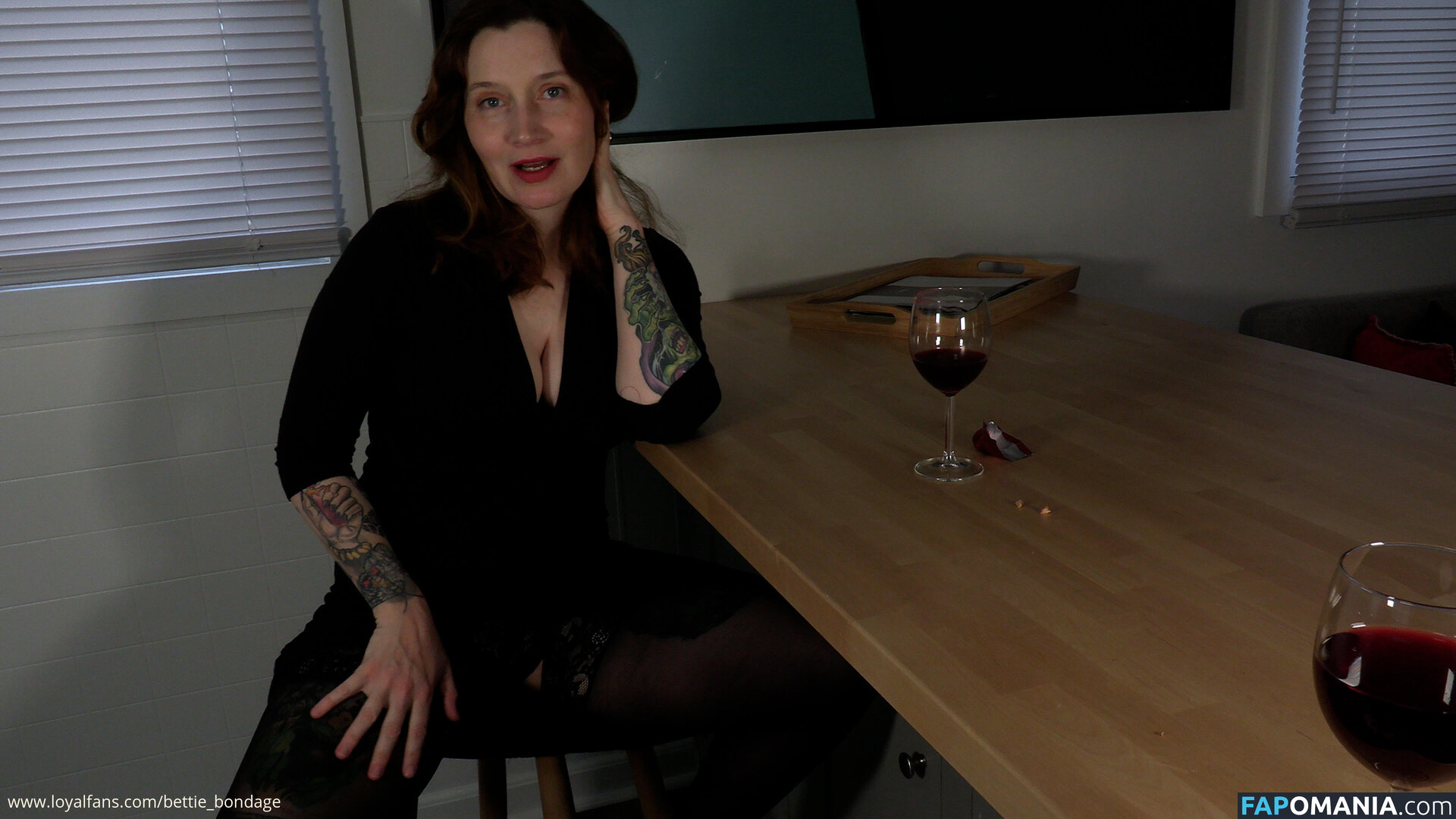 Bettie Bondage / __bettiebee / bettie_bondage ヌード OnlyFans  流出写真 #440